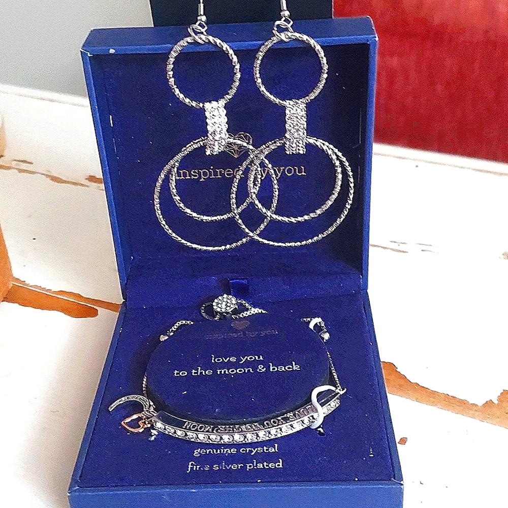 Inspired By You "Love You to the Moon & Back" Bracelet & Circle Crystal Earrings